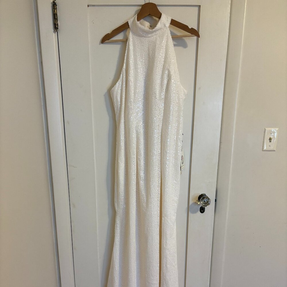 New White Sequin Halter Gown – Size 16
